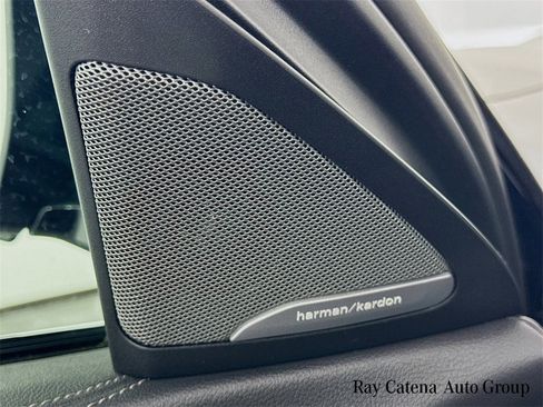 Certified 2023 BMW X6 xDrive40i w/ M Sport Package image 19