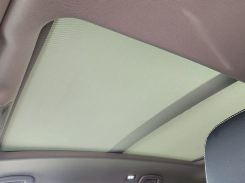 New 2026 Volkswagen Atlas SE image 14