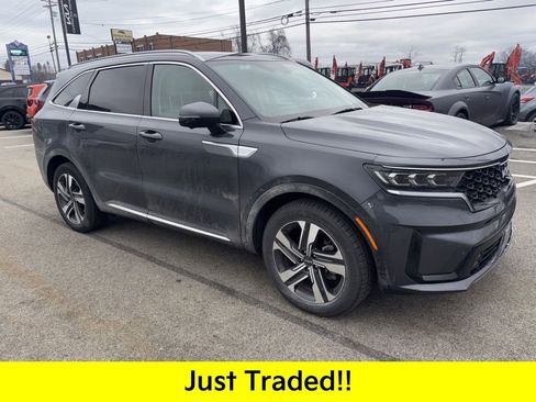 Certified 2023 Kia Sorento SX Prestige image 1
