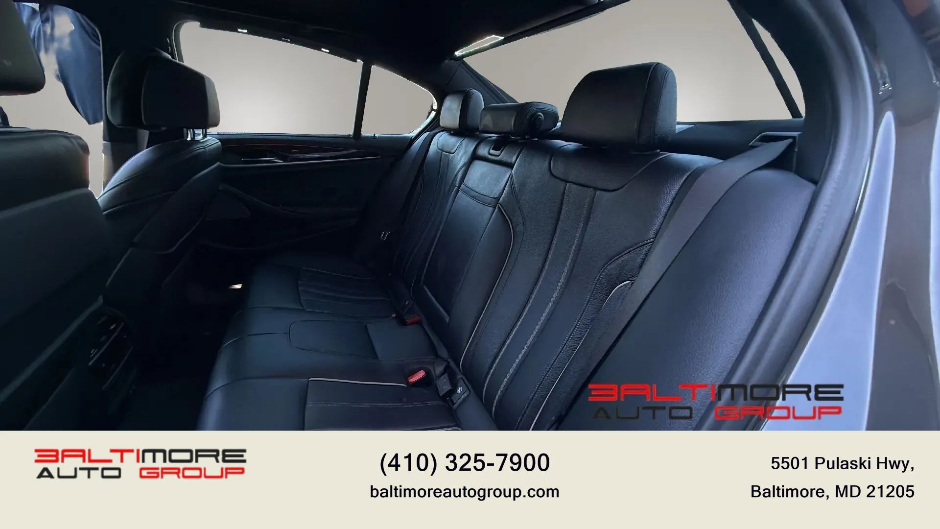 Used 2020 BMW M550i xDrive w/ Executive Package AWD/4WD image 34