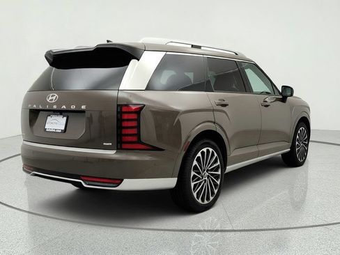 Used 2026 Hyundai Palisade Calligraphy AWD/4WD image 5