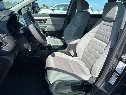 Used 2017 Honda CR-V LX image 14