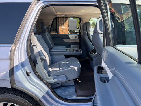 Used 2020 Lincoln Navigator Black Label AWD/4WD image 15