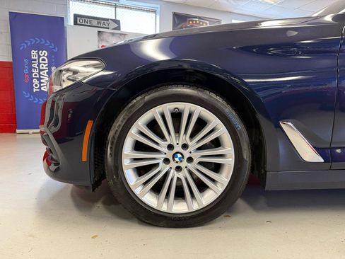 Used 2019 BMW 540i xDrive AWD/4WD image 18