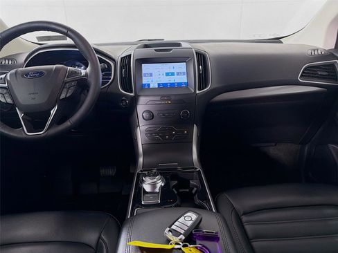 Used 2020 Ford Edge SEL w/ Convenience Package image 23