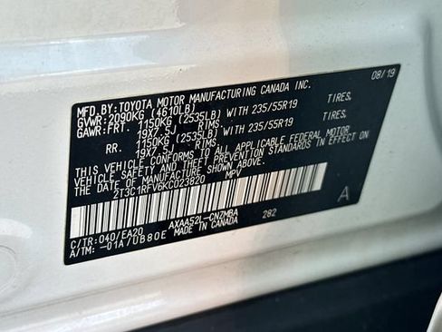 Certified 2019 Toyota RAV4 XLE Premium w/ Carpet Mat Package FWD image 34