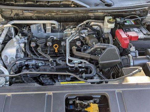 Used 2021 Nissan Rogue SL image 24