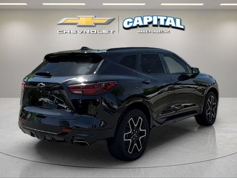 Used 2023 Chevrolet Blazer RS w/ Driver Confidence II Package FWD image 6