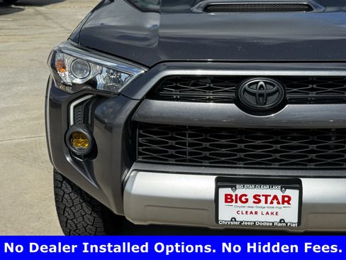 Used 2019 Toyota 4Runner TRD Off-Road Premium AWD/4WD image 6