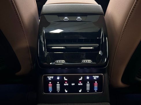 New 2026 Audi A6 Premium Plus AWD/4WD image 19