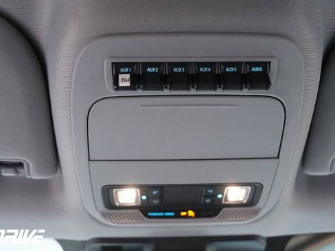 Used 2023 Ford F350 XLT image 31