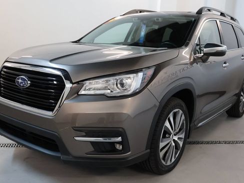 Used 2022 Subaru Ascent Touring w/ Popular Package #2A AWD/4WD image 3