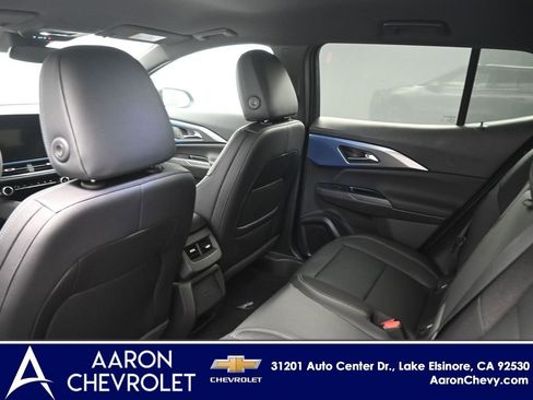 New 2026 Chevrolet Equinox EV LT image 15