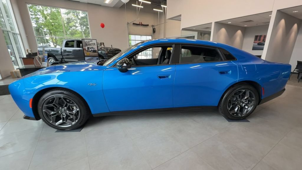 New 2026 Dodge Charger R/T AWD/4WD image 3