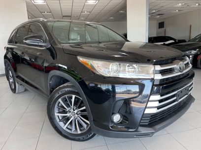 Used 2017 Toyota Highlander XLE