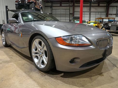 Used 2003 BMW Z4 3.0i RWD image 26