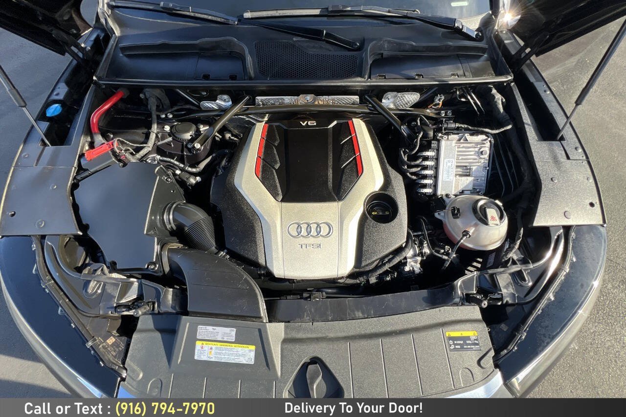 Used 2018 Audi SQ5 Prestige w/ Prestige Package AWD/4WD image 14