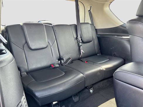 Used 2024 INFINITI QX80 Luxe image 35