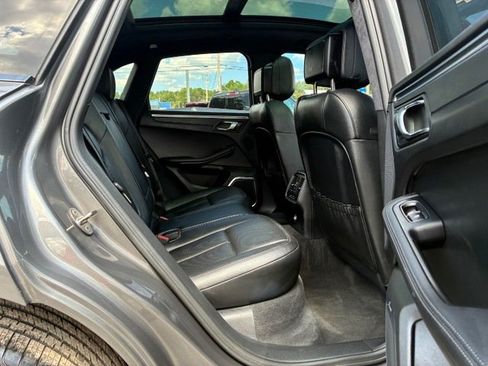 Used 2016 Porsche Macan Turbo AWD/4WD image 29
