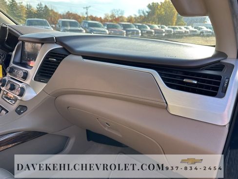 Used 2018 GMC Yukon SLT image 25