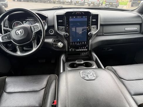 Used 2023 RAM 1500 Laramie AWD/4WD image 18