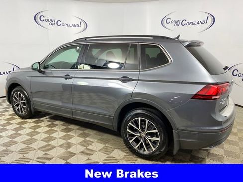Used 2019 Volkswagen Tiguan SE w/ Panoramic Sunroof Package AWD/4WD image 4