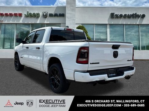 Used 2023 RAM 1500 Laramie AWD/4WD image 2