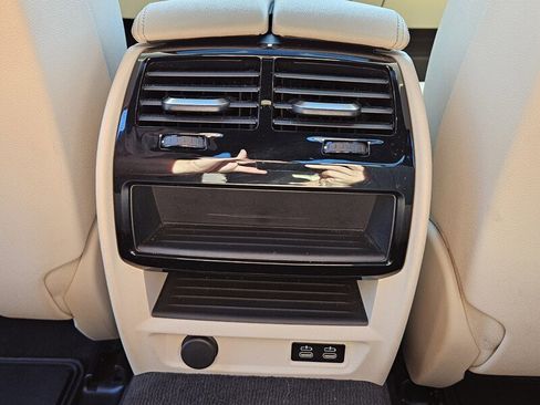 Used 2022 BMW 530i xDrive w/ Convenience Package image 8