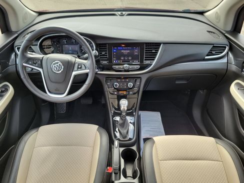 Used 2021 Buick Encore Preferred w/ Safety Package image 9