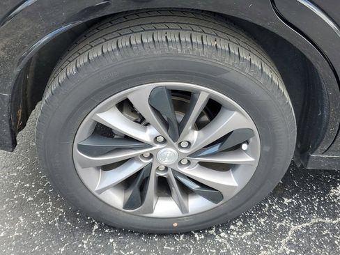 Used 2021 Buick Encore GX Preferred w/ Sport Touring Package image 5