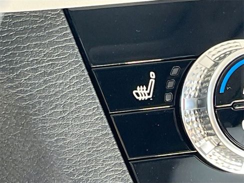 New 2025 Mitsubishi Outlander SEL image 23