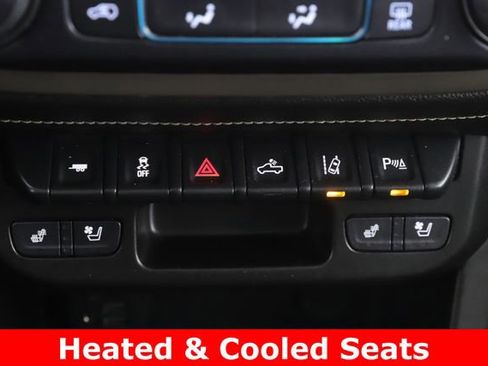 Used 2021 GMC Canyon Denali AWD/4WD image 4