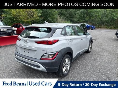 Used 2023 Hyundai Kona SE w/ Cargo Package AWD/4WD image 8