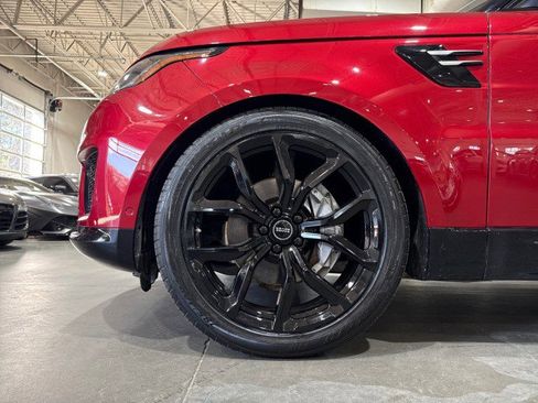 Used 2019 Land Rover Range Rover Sport HSE image 20