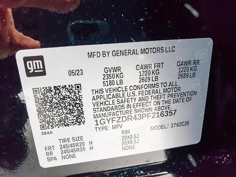 Used 2023 Cadillac XT4 Premium Luxury w/ LPO, Radiant Package image 11