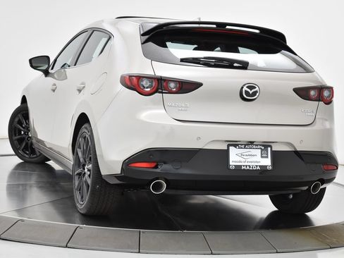 New 2026 MAZDA MAZDA3 Hatchback w/Premium Plus Pkg AWD/4WD image 7