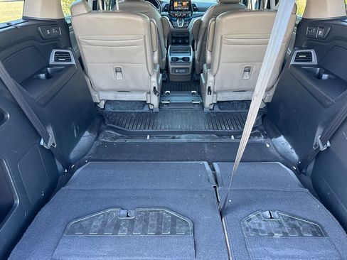 Used 2022 Honda Odyssey Elite image 17