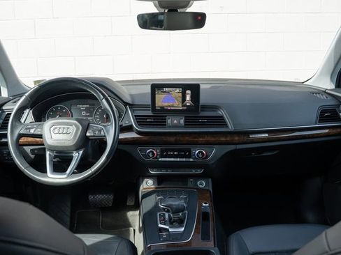 Used 2018 Audi Q5 2.0T Premium image 21
