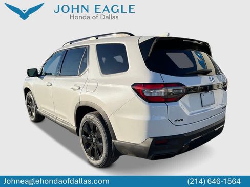 New 2026 Honda Pilot Black Edition image 5