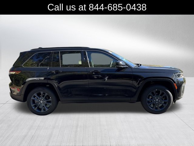 New 2026 Jeep Grand Cherokee Limited AWD/4WD image 4