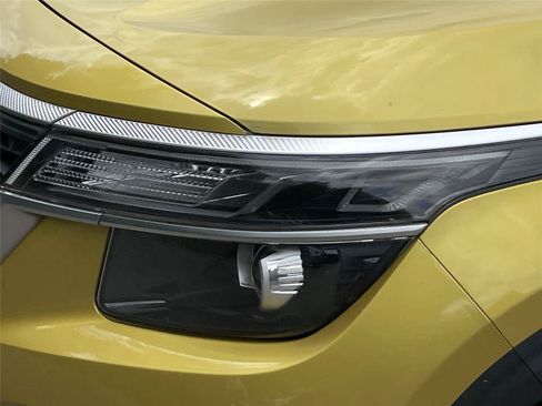Used 2021 Kia Seltos S FWD image 6