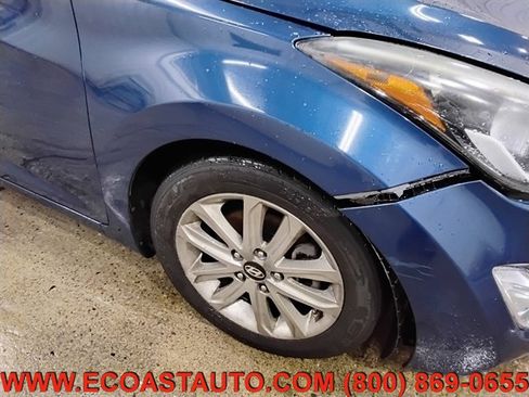 Used 2016 Hyundai Elantra SE w/ Option Group 02 image 16