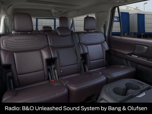New 2025 Ford Expedition Max Platinum w/ Platinum Ultimate Package image 12