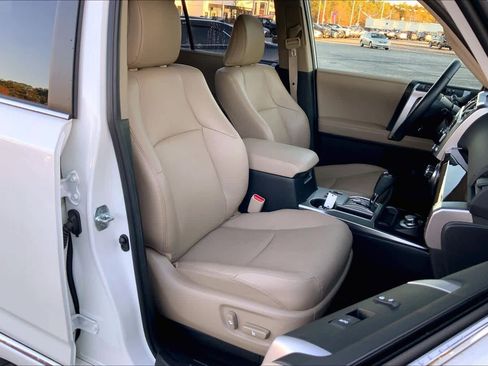 Used 2023 Toyota 4Runner Limited image 8