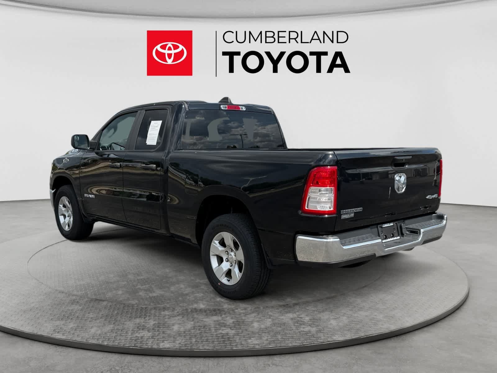 Used 2023 RAM 1500 Big Horn AWD/4WD image 3