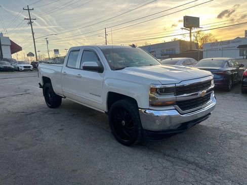 Used 2018 Chevrolet Silverado 1500 LT image 8