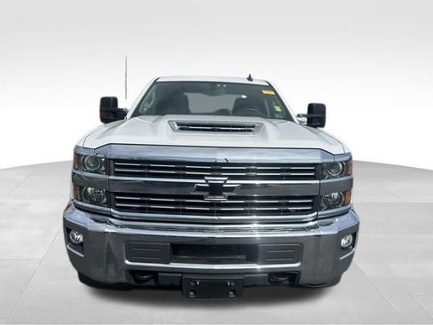 Used 2017 Chevrolet Silverado 2500 LT w/ LT Convenience Package image 12