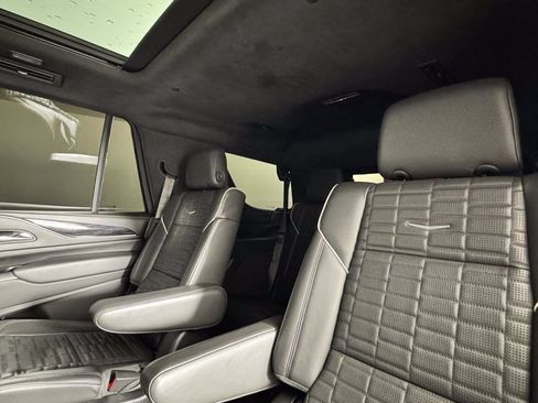 Used 2023 Cadillac Escalade V AWD/4WD image 48