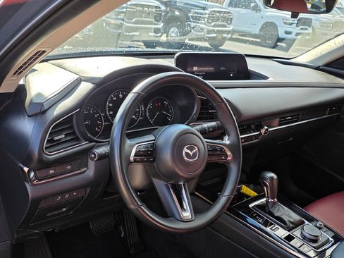 Used 2025 MAZDA CX-30 AWD 2.5 S w/ Preferred Package image 11