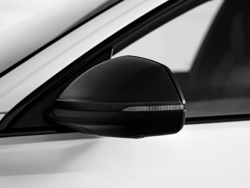 Used 2025 Audi RS Q8 performance image 27